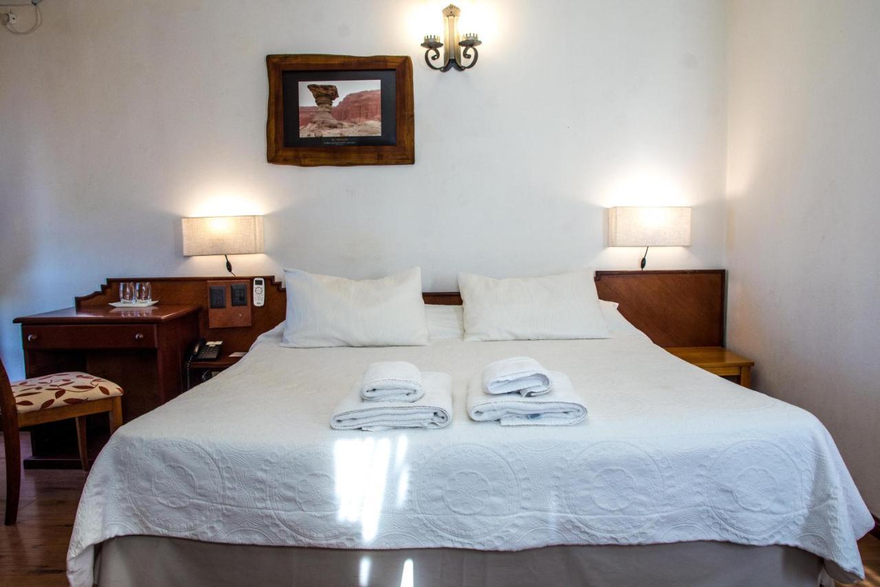 Hotel Santa Catalina Río Cuarto Buitenkant foto