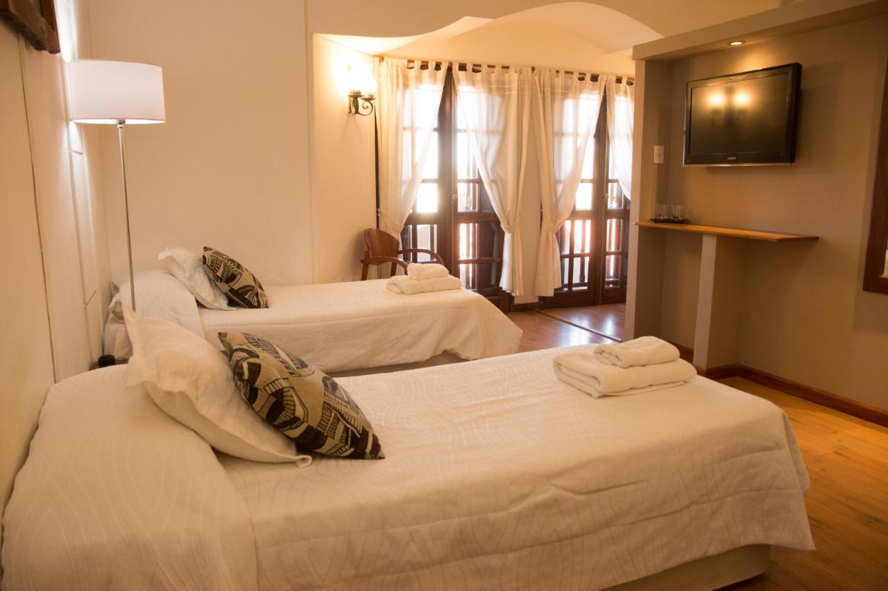 Hotel Santa Catalina Río Cuarto Buitenkant foto